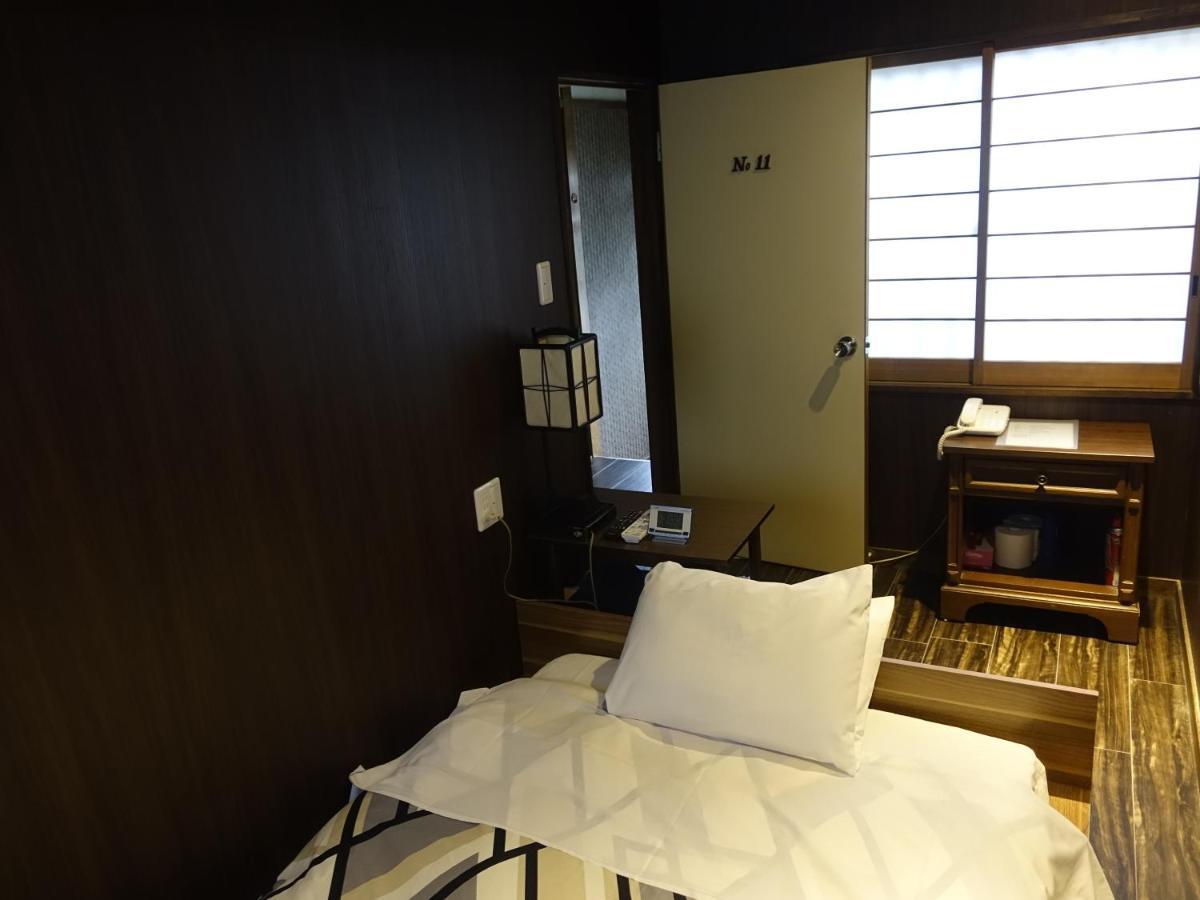Oimatsuen Apartment Saku Bagian luar foto